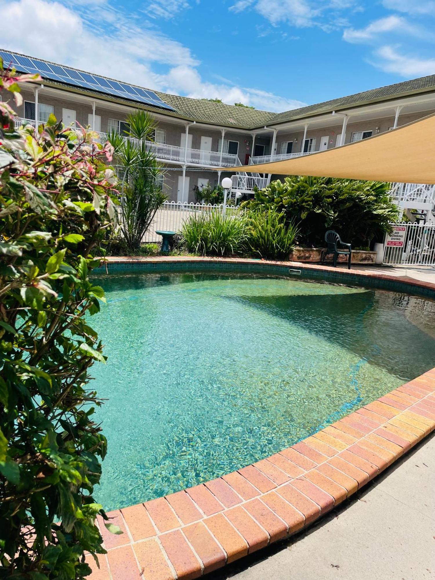 Colonial Rose Motel Таунсвил Екстериор снимка